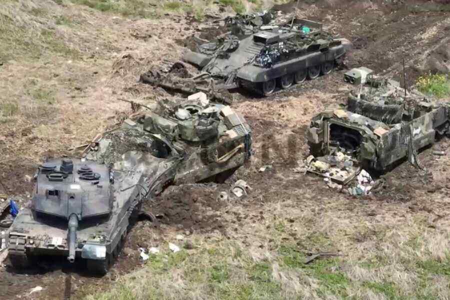 Abrams and Leopard tanks bog down in mud in Ukraine due to heavy armour - AT