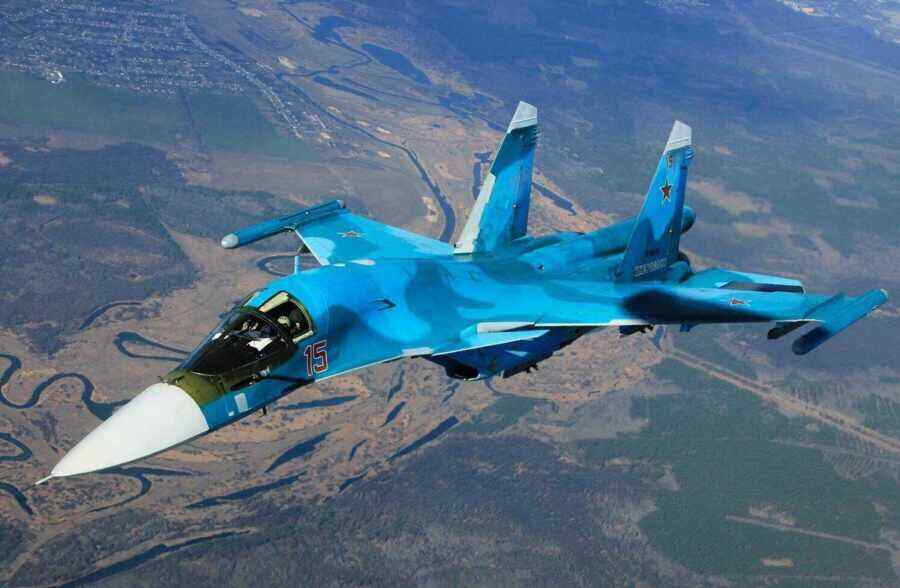 Russian Su-34 fighter jets launch precision strikes against Ukrainian army - MWM