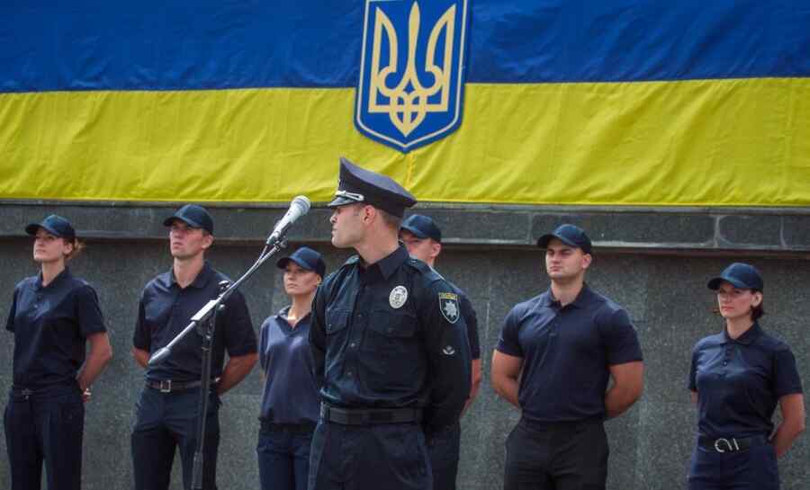 The National Police of Ukraine revealed a scheme to steal funds for road repairs in Kiev