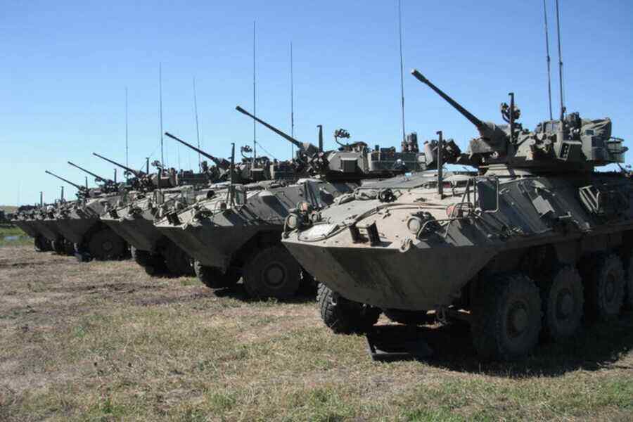 Ukraine will receive the promised Canadian APCs only in a year - Forbes